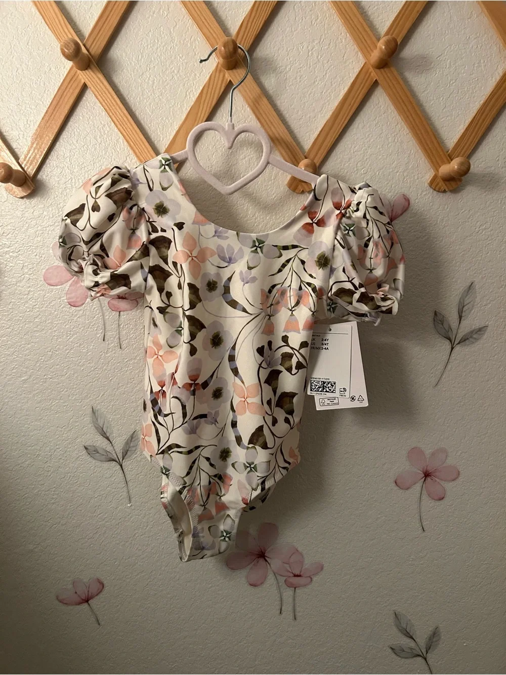 Floral Puff-Sleeve toddler bathing suit  Cream and Pastel